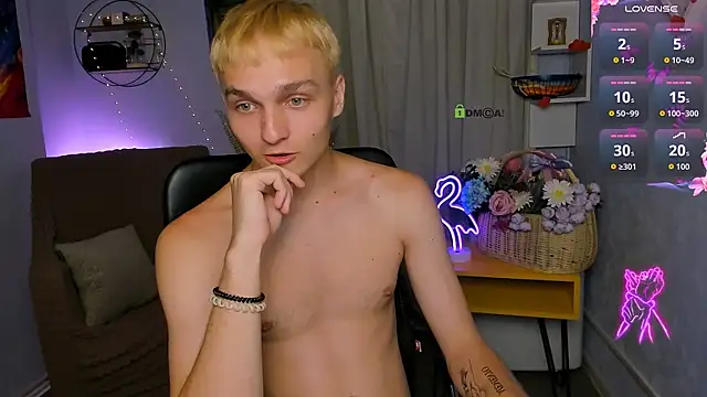 john_lik's Webcam Show