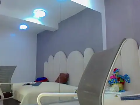 bella_77_n Live XXX chat