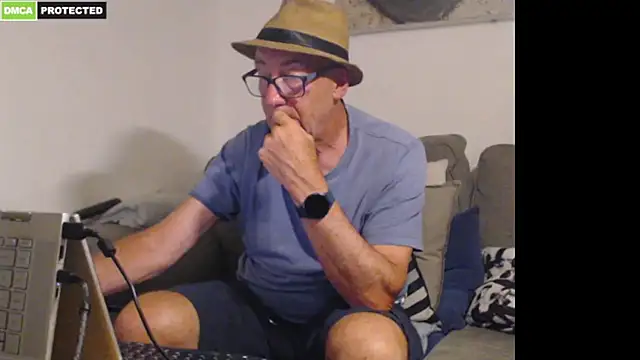 Онлайн чат XXX bluedae1