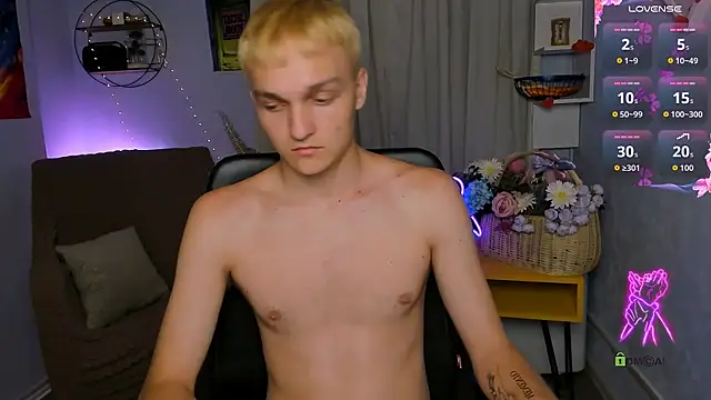 john_lik Шоу с уебкамера