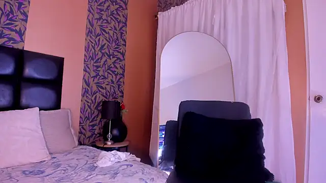Онлайн чат XXX dave_eliot