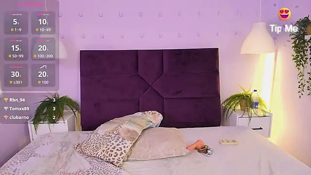 Sirenyrouss' Live XXX Chat