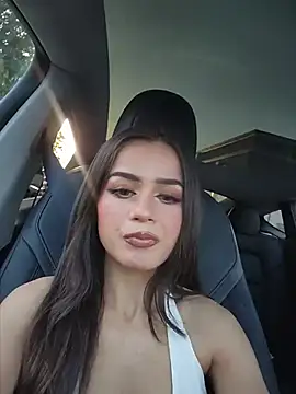 SophiaXJohn's Live XXX Chat