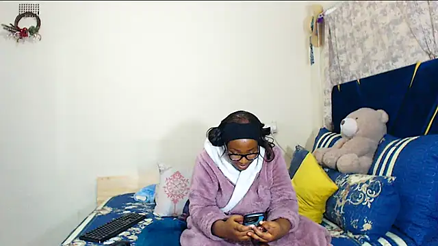 veronica1xxx Adlı Modelin Canlı XXX Sohbeti