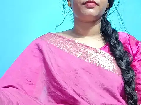 Adhiti_1's Live XXX Chat
