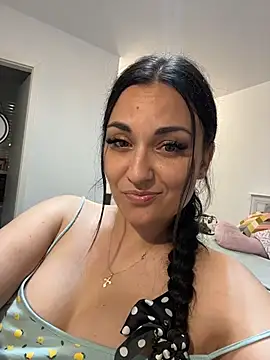 AlexandraRand Adlı Modelin Canlı XXX Sohbeti