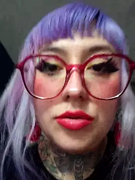 ciindy_ink live XXX chat