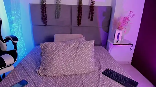 JulietaSnow 라이브 XXX 채팅