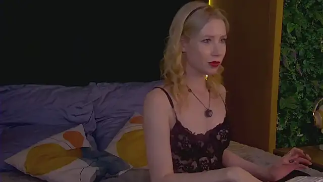 Lola_Gilbert 라이브 XXX 채팅