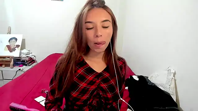 megan_doll2123 élő XXX-chatje