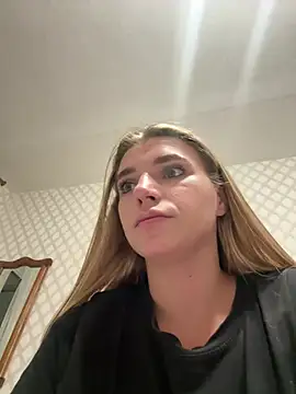 adel_secret live XXX chat