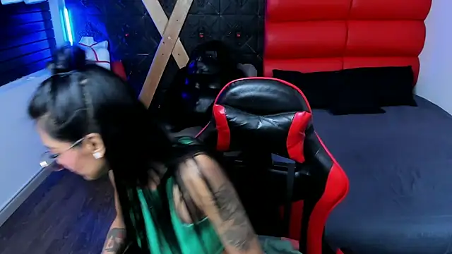 Chat XXX en directo de KarlaSlutSkinny__
