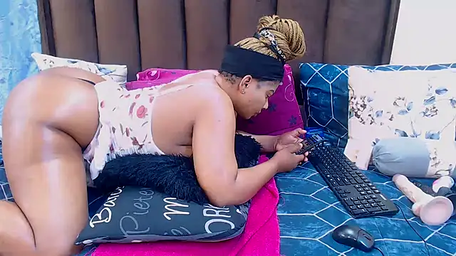 دردشة AfricanQueenxx40 الجنسية المباشرة