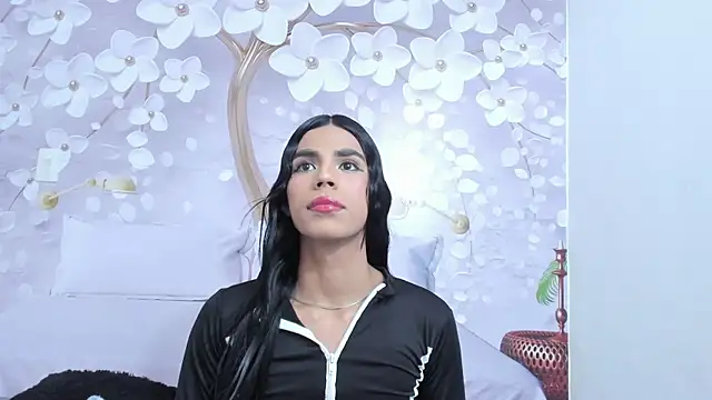 Luluu_08's Webcam Show