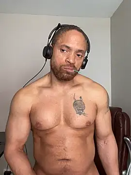 Fathero1time Live XXX-chat