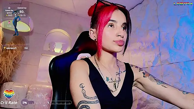 Moon_Red_r Chat XXX in diretta