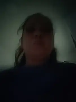 צ'אט XXX בשידור חי של Meganmeow1
