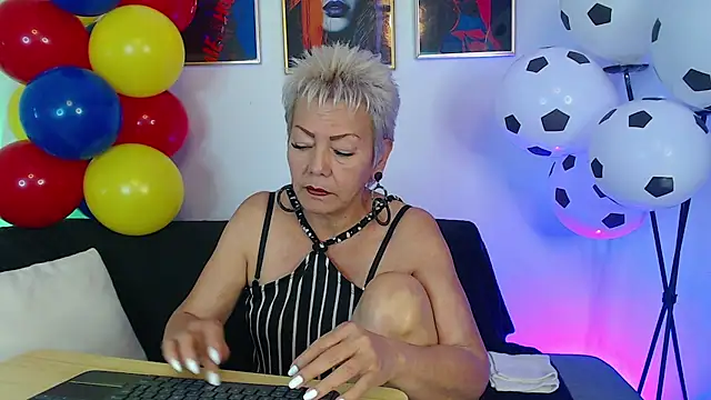 Jacky_Smith1: απευθείας συνομιλία ΧΧΧ