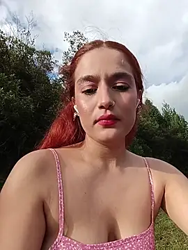 isabella_ferrer99's Live XXX Chat