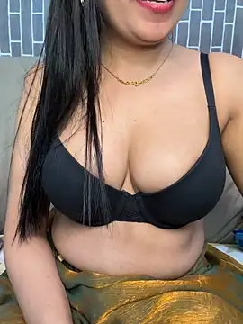 escape_with_me's Live XXX Chat