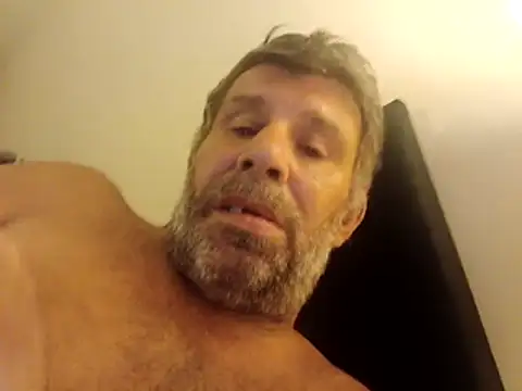 stud2512 Live XXX Chat