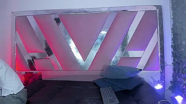KevCokk élő XXX-chatje