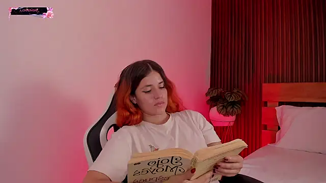 alliss_ginger_'s Live XXX Chat