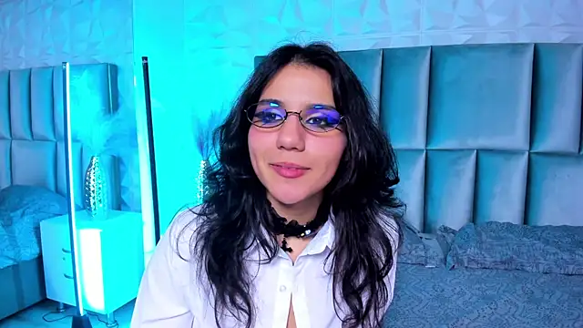 HollyPeach Live XXX Chat
