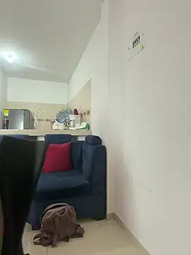 XXX chat uživo modela ZahhyFrequency