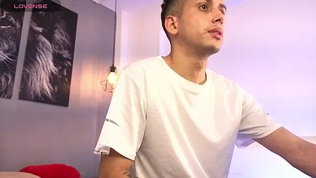 XXX chat uživo modela Zack_isback