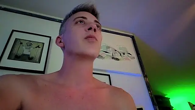 Chatroom XXX en direct de 1Hugo1