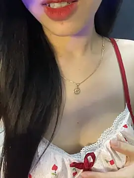 Chat XXX en directo de Liinn_miuu