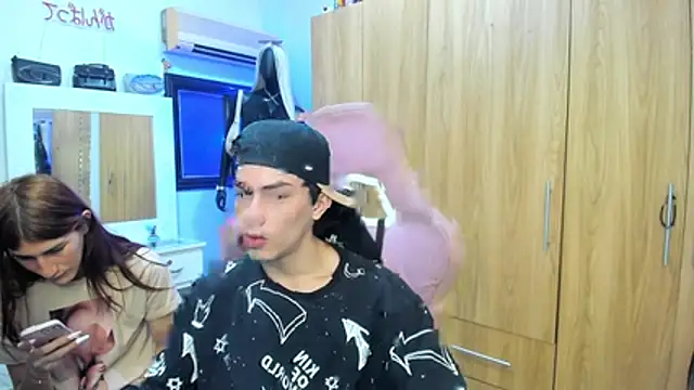 Chat +18 de Pride_couple ao vivo
