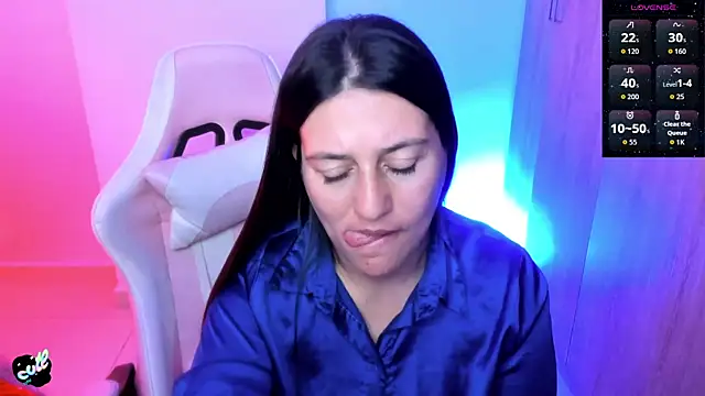 Chat XXX en directo de Saskyaa