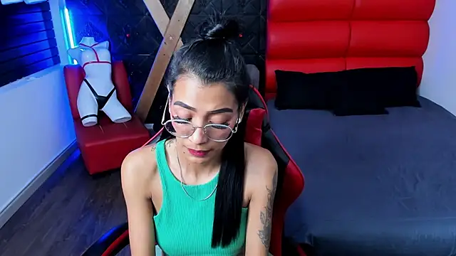 KarlaSlutSkinny__ Live XXX-Chat
