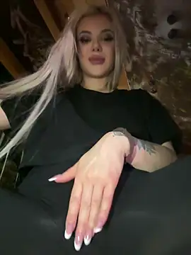 AlyssaFoxx_ Live XXX-chat