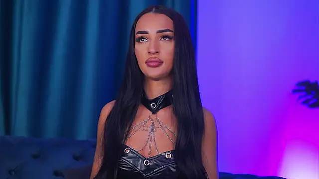 Živý XXX chat DeniseDevilles