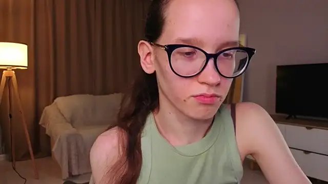 Онлайн чат XXX BettyBrowni