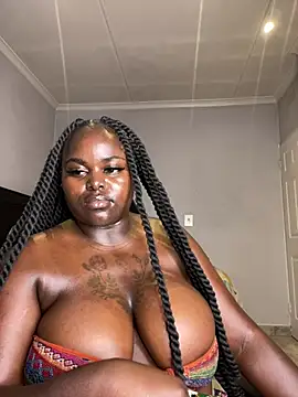 Онлайн чат XXX Honeycoco0211