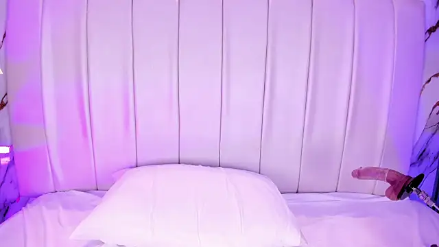 Онлайн чат XXX LovelyEyesx