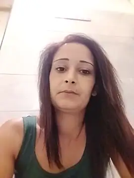 Chat +18 de Alina03210 ao vivo