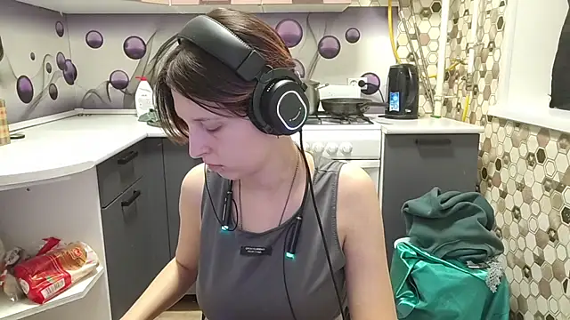 Chat +18 de Saranade ao vivo