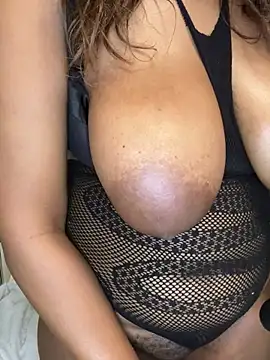 Онлайн чат XXX lanteycourtney