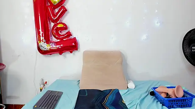 Онлайн чат XXX BBW_salome