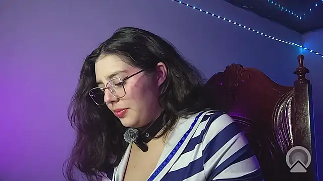 دردشة Pao_Ly الجنسية المباشرة