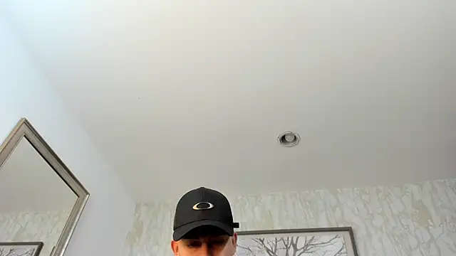 Lander_Cruz – Live XXX-chat