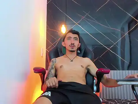XXX chat uživo modela DylanAnderson1