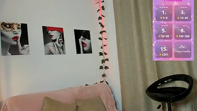 Онлайн чат XXX Rebeca_Marchetti