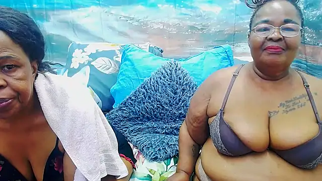 SEXY_MATURExx live XXX chat
