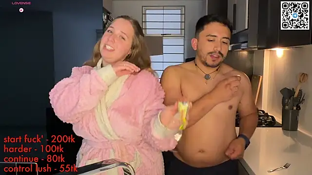 Sofii_n_Diego Show in webcam